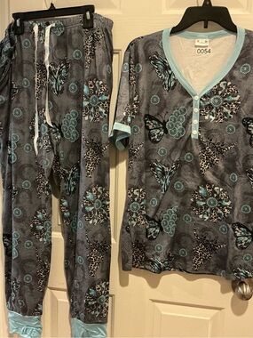 Jordan Gray & Aqua Butterfly Pajama Set